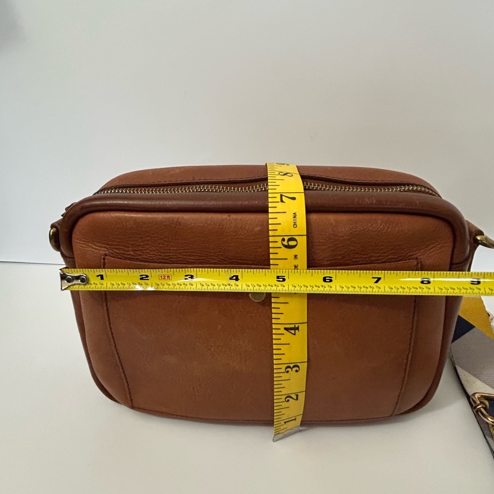 Madewell - Large Transport Camera Bag - Picture 12 of 13